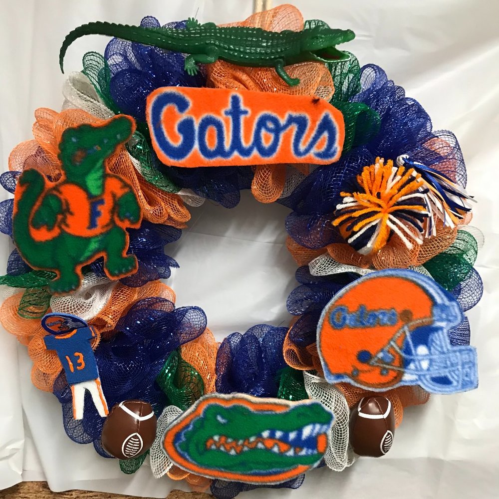 COPY - FLORIDA GATORS FOOTBALL WREATH